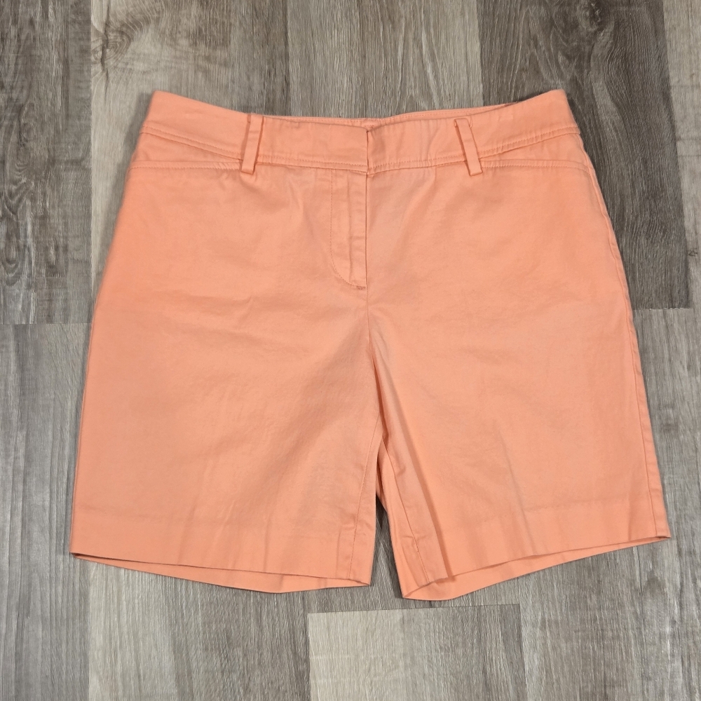 Talbots Perfect Short Sz 4 Peachy/Salmon Color